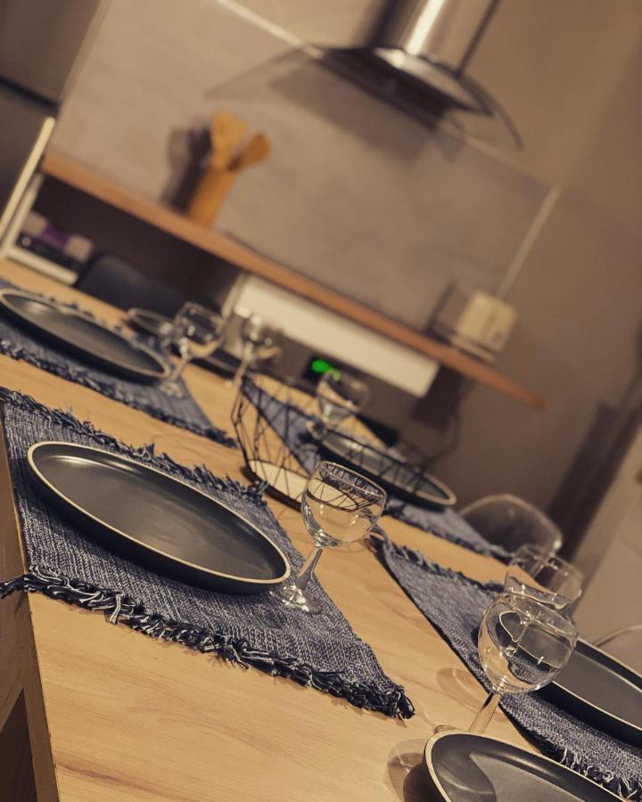 Superbe Duplex En Plein Coeur De Nancy Ngoại thất bức ảnh